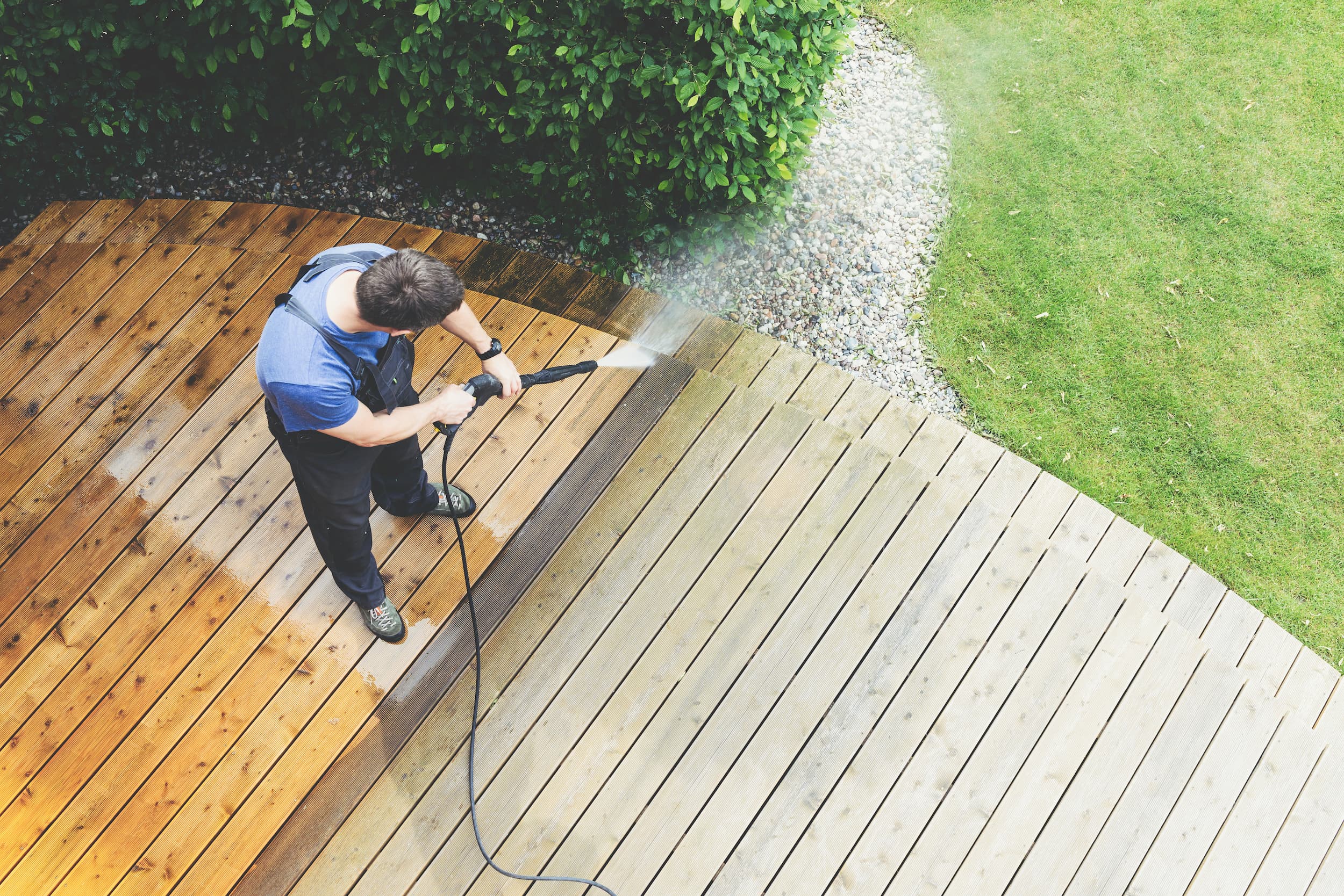 Wooden deck washing and outdoor surface cleaning